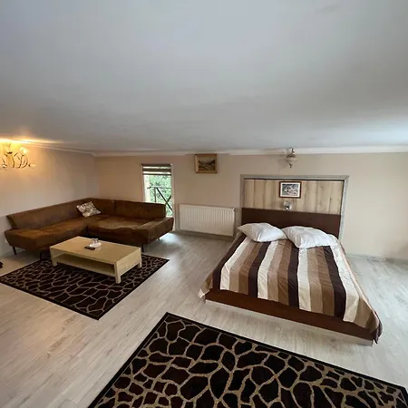 Gosciniec Pod Fura Couette-café Rösslingen