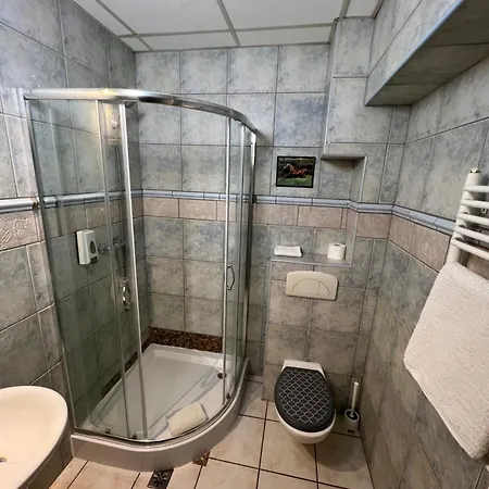 Gosciniec Pod Fura 3* Rösslingen