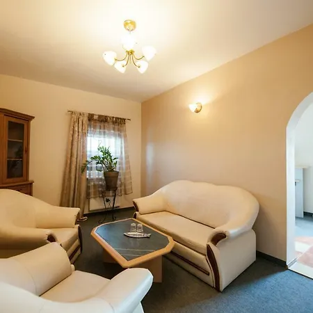 Couette-café Gosciniec Pod Fura Rösslingen