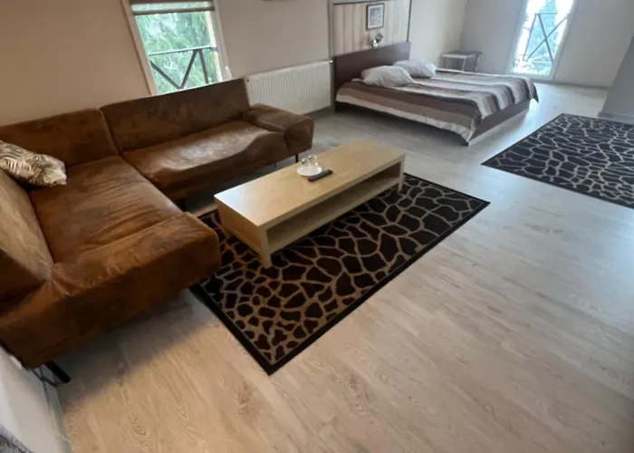 Gosciniec Pod Fura Bed & Breakfast