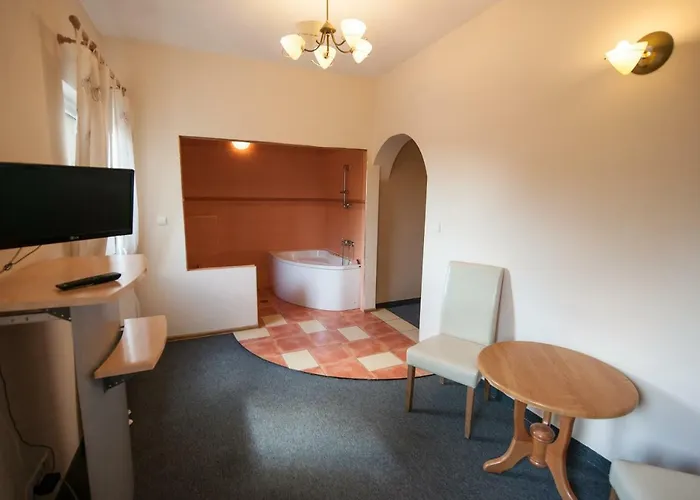 Gosciniec Pod Fura 3*